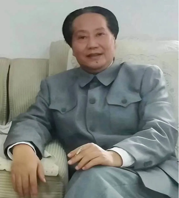 B002