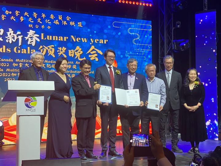 A0E3FD27-F6EB-4DE3-BA2B-7BFA03EC3747