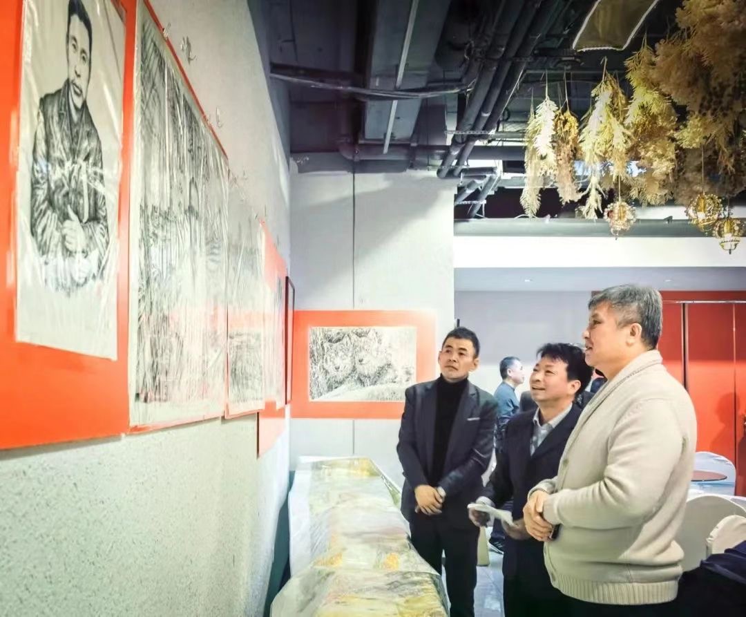 E8D843FD-E35B-4CE3-BD4C-028FDB24F731